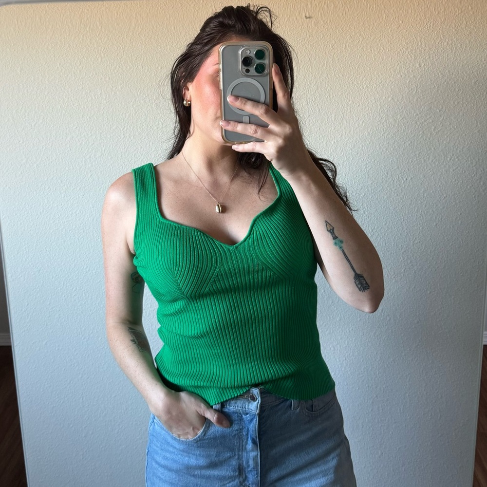 H&M Green Ribbed Tank Top